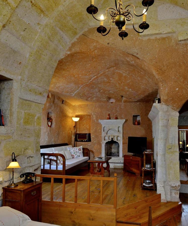 Esbelli Evi Cave Houses 于尔居普 外观 照片
