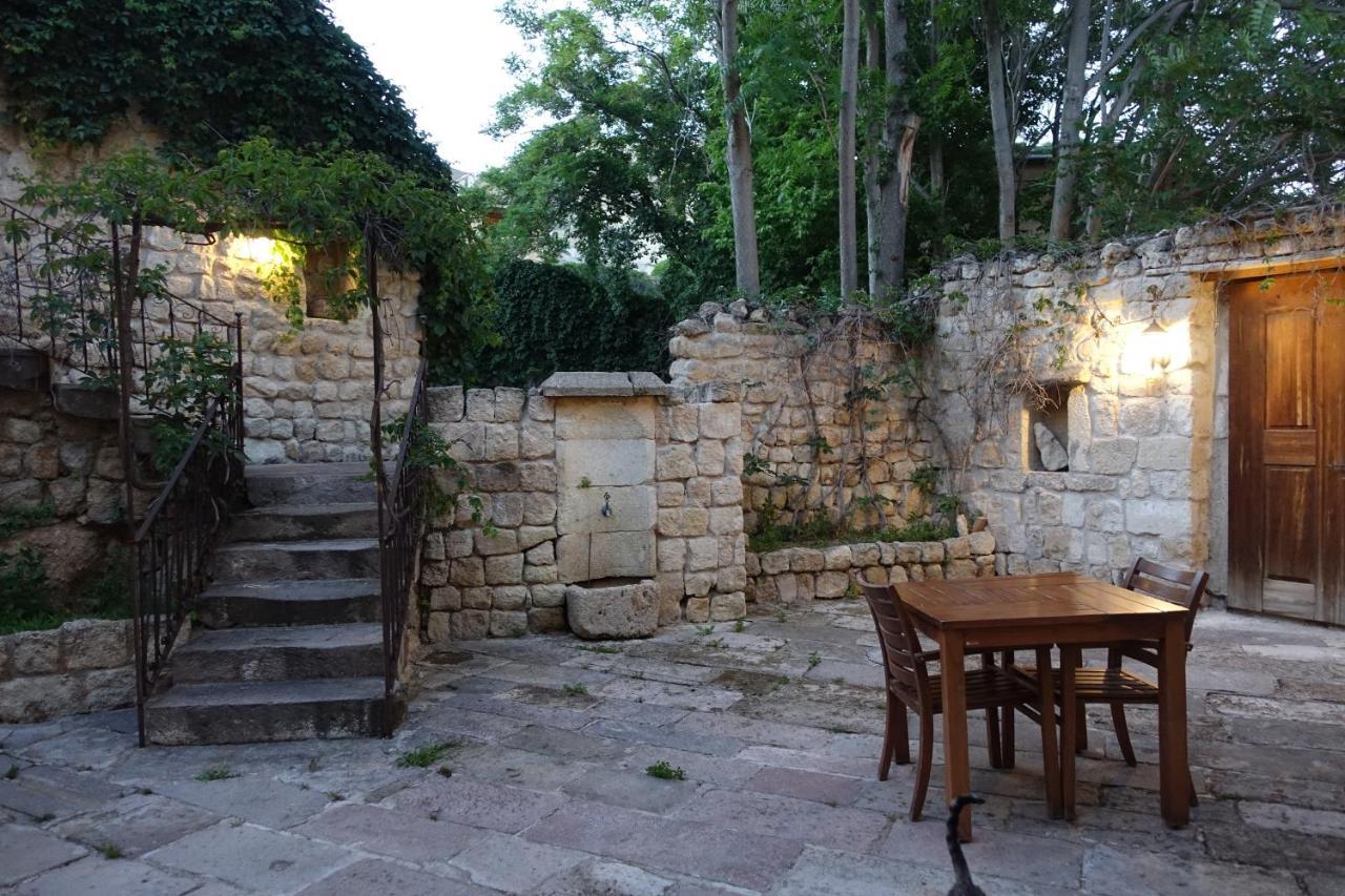 Esbelli Evi Cave Houses 于尔居普 外观 照片
