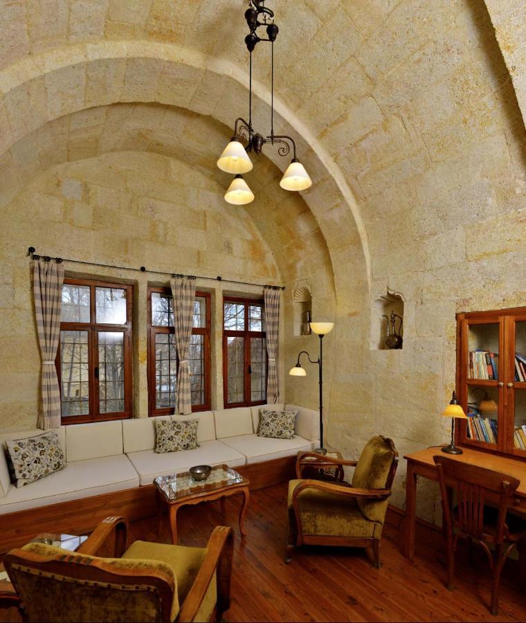 Esbelli Evi Cave Houses 于尔居普 外观 照片